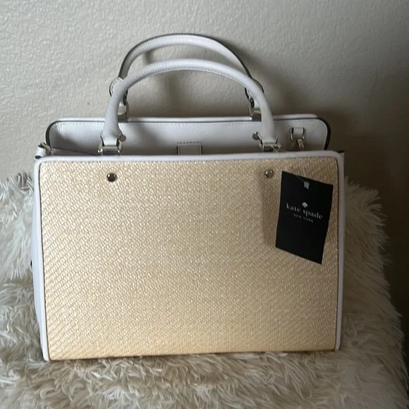 BNWT Kate spade Straw Medium with wallet color block included - Picture 2 of 14